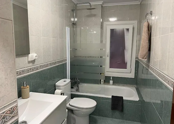 La Arena - Playa De San Lorenzo - En *