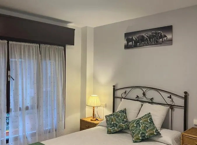 La Arena - Playa De San Lorenzo - En